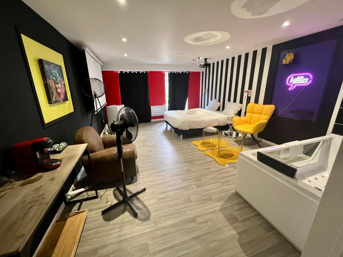 Ng Suitehome - Lille I Roubaix Centre I Grand Place - Balneo - Netflix - Wifi Kültér fotó