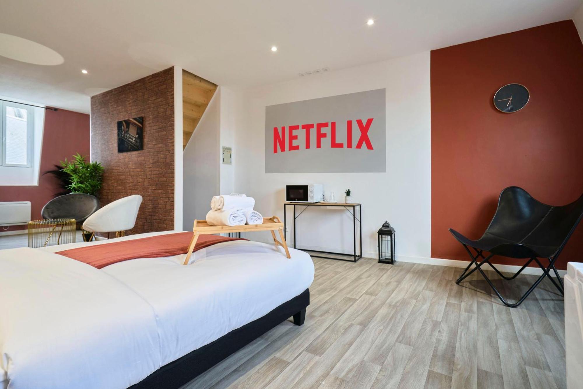 Ng Suitehome - Lille I Roubaix Centre I Grand Place - Balneo - Netflix - Wifi Kültér fotó